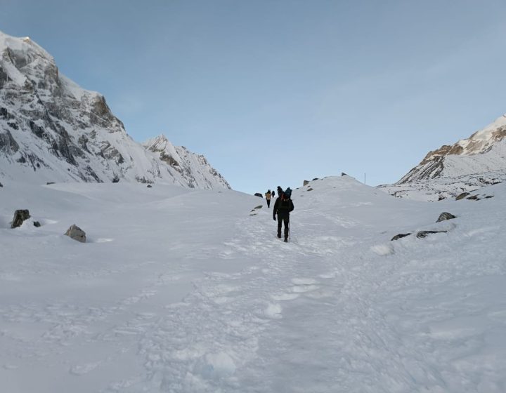 Manaslu circuit trek