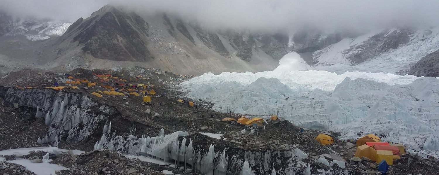 Everest Khumbu Glacier