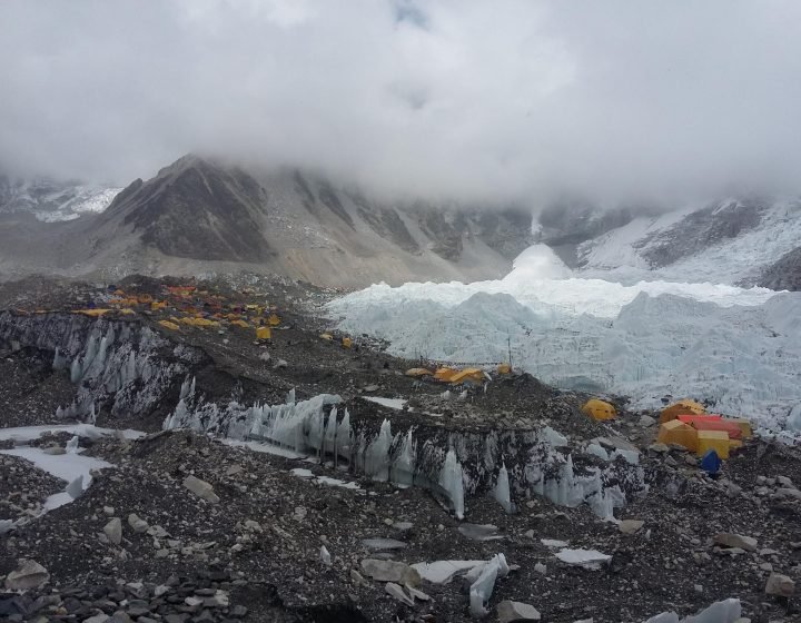 Everest Khumbu Glacier